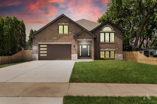 8650 Lockwood Ave, Burbank, IL, 60459-2932 | Card Image
