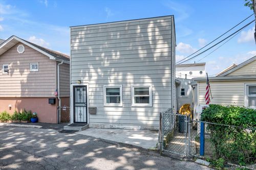 85c-85 Centre Edgewater Park Dr, Bronx, NY, 10465 | Card Image