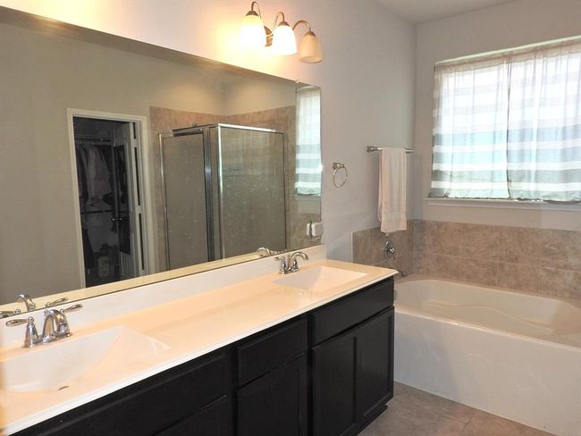 2705 Osprey Ln, House other with 4 bedrooms, 3 bathrooms and 2 parking in Pearland TX | Image 20