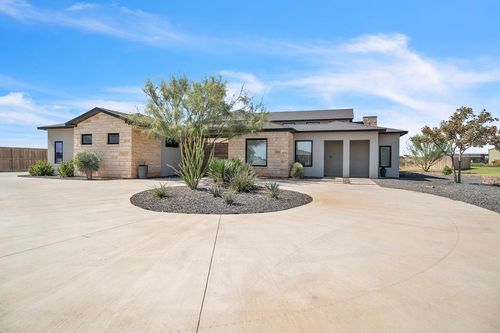 7101 E County Road 113, Midland, TX, 79706-5047 | Card Image