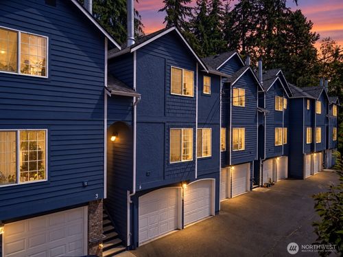 4-23317 Edmonds Way, Edmonds, WA, 98026-8689 | Card Image