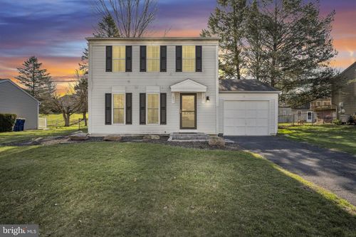 13 Lilac Dr, MECHANICSBURG, PA, 17050-3189 | Card Image
