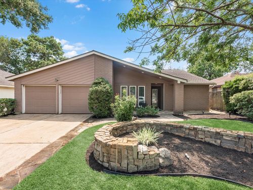 5738 Woodmancote Drive, Humble, TX, 77346 | Card Image