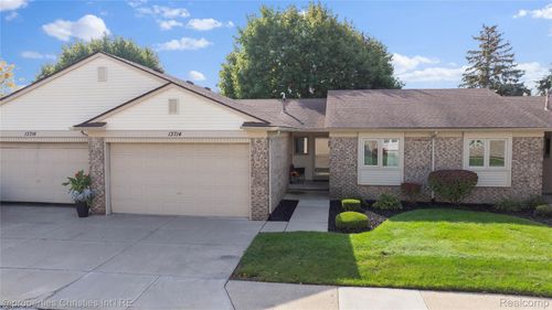 13714 Maple Grove Ave, Shelby Township, MI, 48315-6006 | Card Image