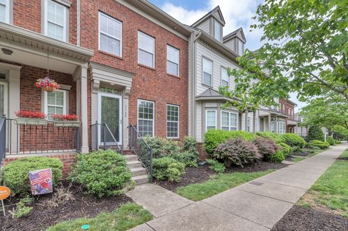 7162 Sunnywood Dr, Nashville, TN, 37211-8616 | Card Image