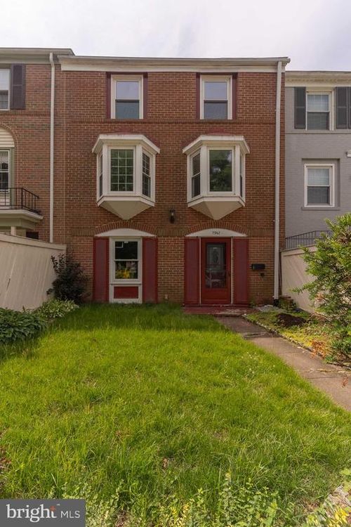7962 Central Park Cir, ALEXANDRIA, VA, 22309-1220 | Card Image