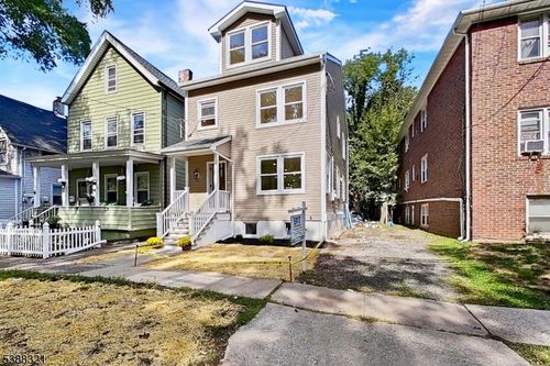 152 Mill St, Belleville, NJ, 07109-2415 | Card Image