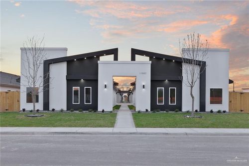 11507 N 24th Ln, McAllen, TX, 78504-7084 | Card Image