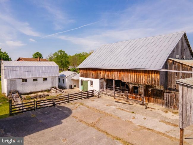 2048 Hinton Rd, House other with 2 bedrooms, 2 bathrooms and null parking in KEARNEYSVILLE WV | Image 86