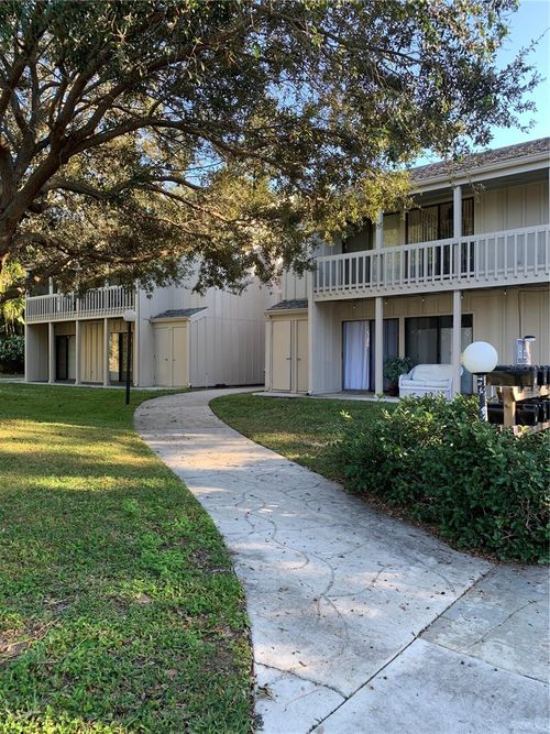 apt-h1-2216 Bahia Vista St, Sarasota, FL, 34239-2409 | Card Image