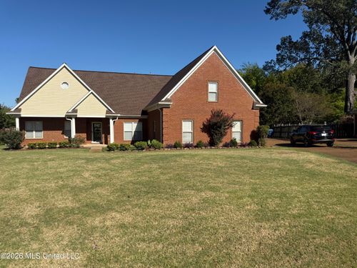 7220 E Golden Oaks Loop Drive, Southaven, MS, 38671 | Card Image