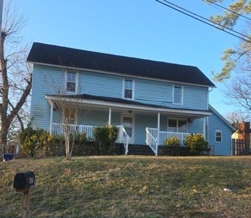 4212 Howell Rd, Chattanooga, TN, 37411-2215 | Card Image