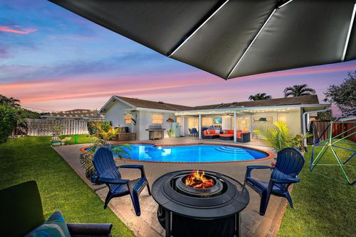 11913 Bayberry St, Palm Beach Gardens, FL, 33410-2134 | Card Image