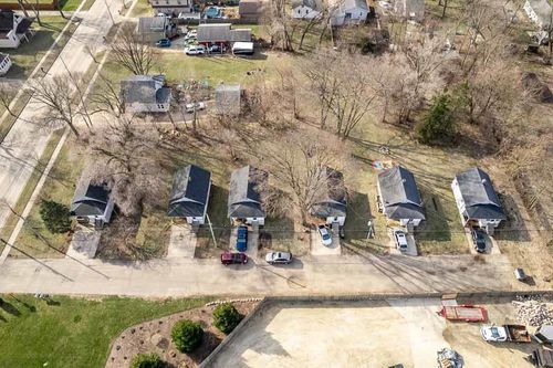 826-850 Sharpes Ct, Beloit, WI, 53511-2953 | Card Image