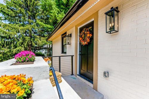 1018 Bosley Rd, COCKEYSVILLE, MD, 21030-3114 | Card Image