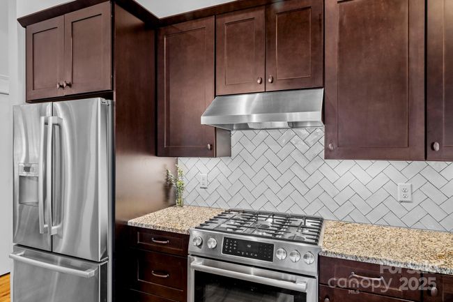 16 Sugarland Ridge Rd, House other with 3 bedrooms, 3 bathrooms and null parking in Fairview NC | Image 16