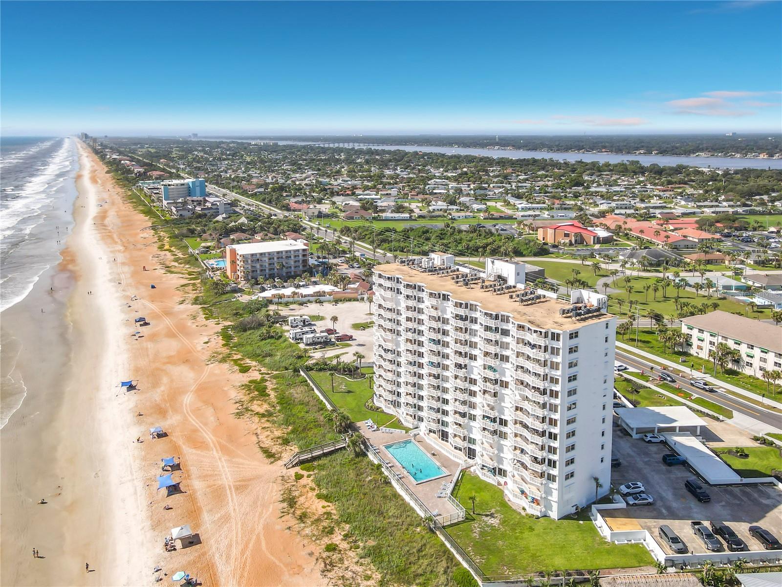 Residential in ORMOND BEACH 2