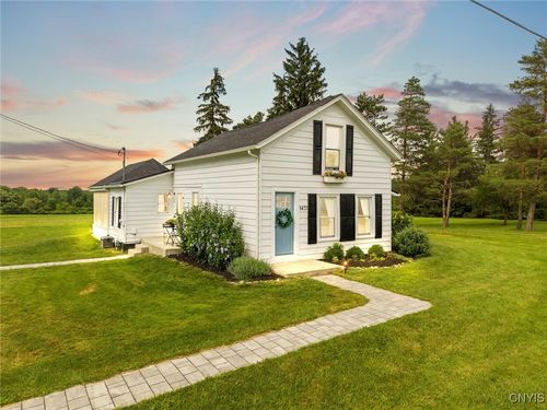 1473 Kinderhook Rd, Chittenango, NY, 13037-9443 | Card Image