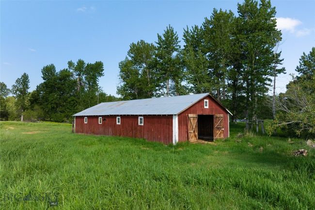 2825 Highway 78 S, House other with 5 bedrooms, 3 bathrooms and null parking in Absarokee MT | Image 11