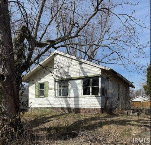 812 W 3rd Street, Bicknell, IN, 47512-2022 | Card Image