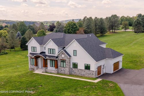4280 E Wyndemere Circle, Schnecksville, PA, 18078 | Card Image