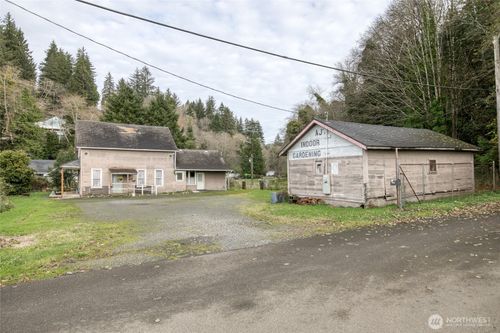 1317 Summit St, Aberdeen, WA, 98520-4218 | Card Image