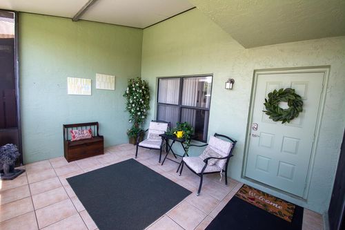 4-1730 W Sanderling Ln, Fort Pierce, FL, 34982-8028 | Card Image