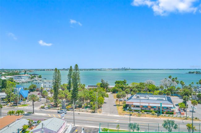 909 - 4950 Gulf Boulevard, Condo with 2 bedrooms, 2 bathrooms and null parking in St Pete Beach FL | Image 25