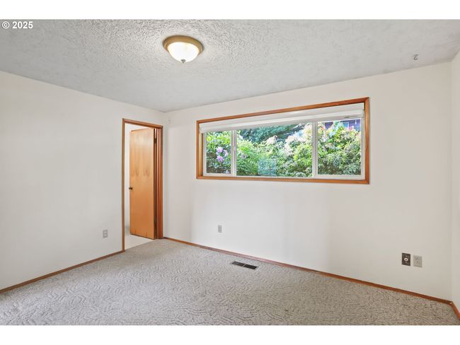 2335 5 Th St, House other with 3 bedrooms, 2 bathrooms and 2 parking in Columbia City OR | Image 20
