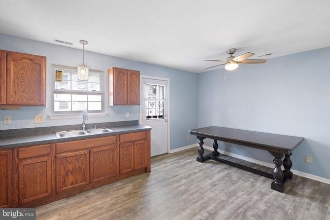1139 E 14 Th St, Townhouse with 3 bedrooms, 2 bathrooms and null parking in WILMINGTON DE | Image 12