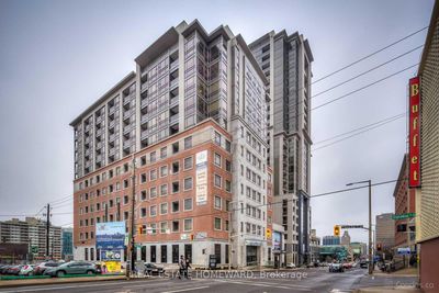 150 Main St W, Condo with 1 bedrooms, 2 bathrooms and null parking in Hamilton ON | Image 1