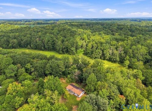 977 Burchs Mill Rd, Urbanna, VA, 23175-2430 | Card Image
