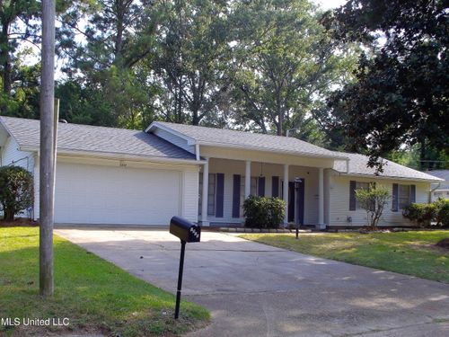 5717 Wildflower Dr, Jackson, MS, 39209-2856 | Card Image