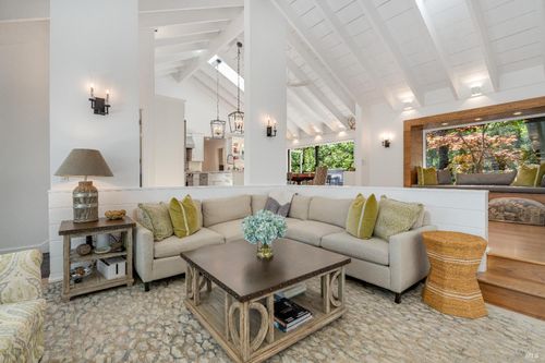 807 Wild Oak Drive, Santa Rosa, CA, 95409 | Card Image