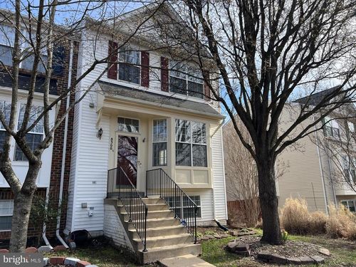 8300 Wallace Ln, MANASSAS, VA, 20109-8248 | Card Image