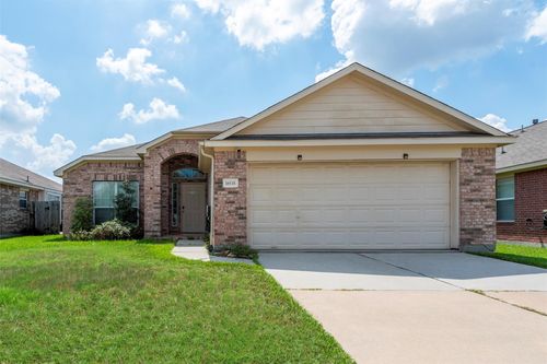 18535 Melissa Springs Dr, Tomball, TX, 77375-8740 | Card Image