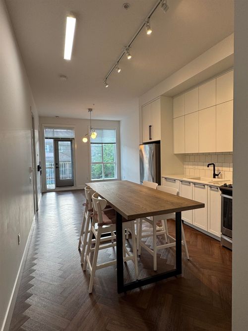 309-14968 101a Ave, Surrey, BC, V3R0E8 | Card Image