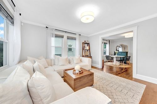 1-543 Hyde Park Ave, Boston, MA, 02131-3803 | Card Image