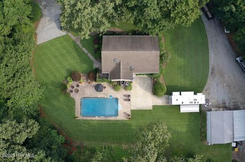 93 Maple Leaf Ln, Snow Hill, NC, 28580-7548 | Card Image