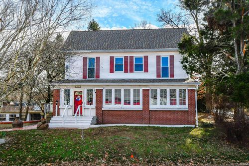 9051 Middle Mount Vernon Rd, Mount Vernon, IN, 47620-9600 | Card Image