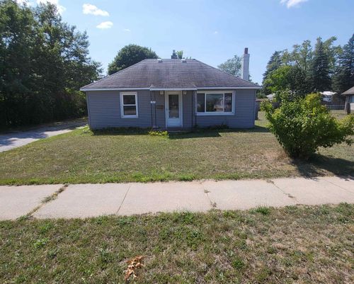 705 Plum St, Grayling, MI, 49738-1223 | Card Image