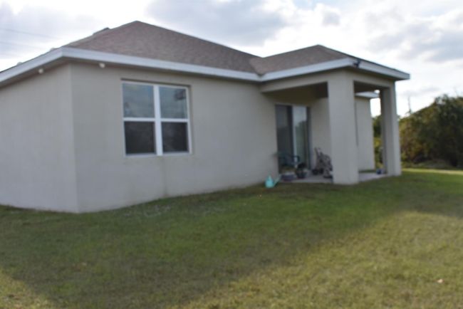 107 Sw Glenwood Dr, House other with 4 bedrooms, 2 bathrooms and null parking in Port St. Lucie FL | Image 34