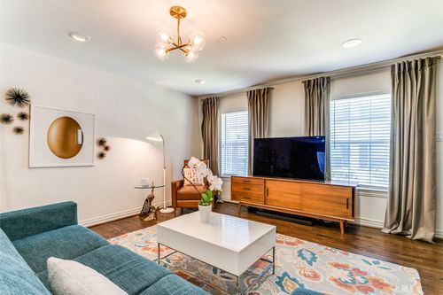 4727b-4727 Bradford Dr, Dallas, TX, 75219-1426 | Card Image
