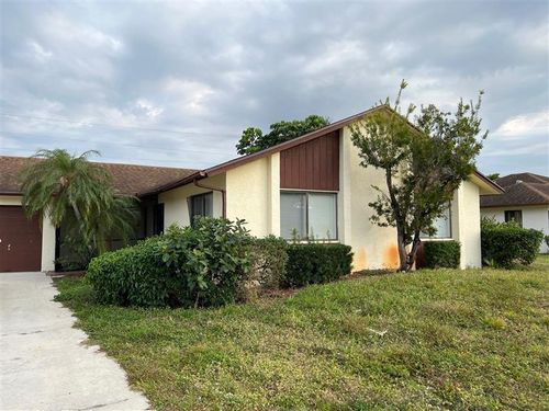 609 White Water Dr, West Palm Beach, FL, 33413-1131 | Card Image