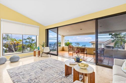 1717 Palaau St, Honolulu, HI, 96821-1341 | Card Image