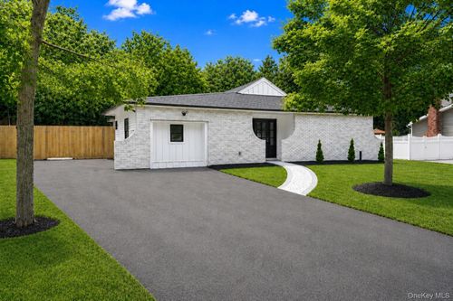 30 Bradley Dr, Shoreham, NY, 11786-2329 | Card Image