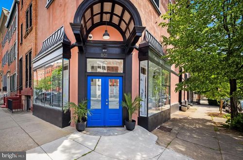 801 Park Ave, BALTIMORE, MD, 21201-4806 | Card Image