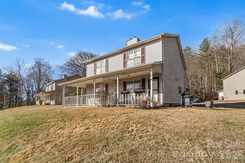 19 Rocking Porch Rd, Asheville, NC, 28805-4301 | Card Image