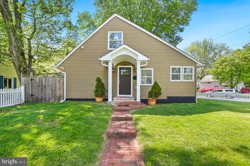 12804 Ardennes Ave, ROCKVILLE, MD, 20851-1904 | Card Image