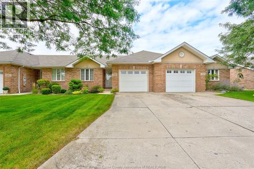 11480 Aldridge St, Windsor, ON, N8P1L5 | Card Image